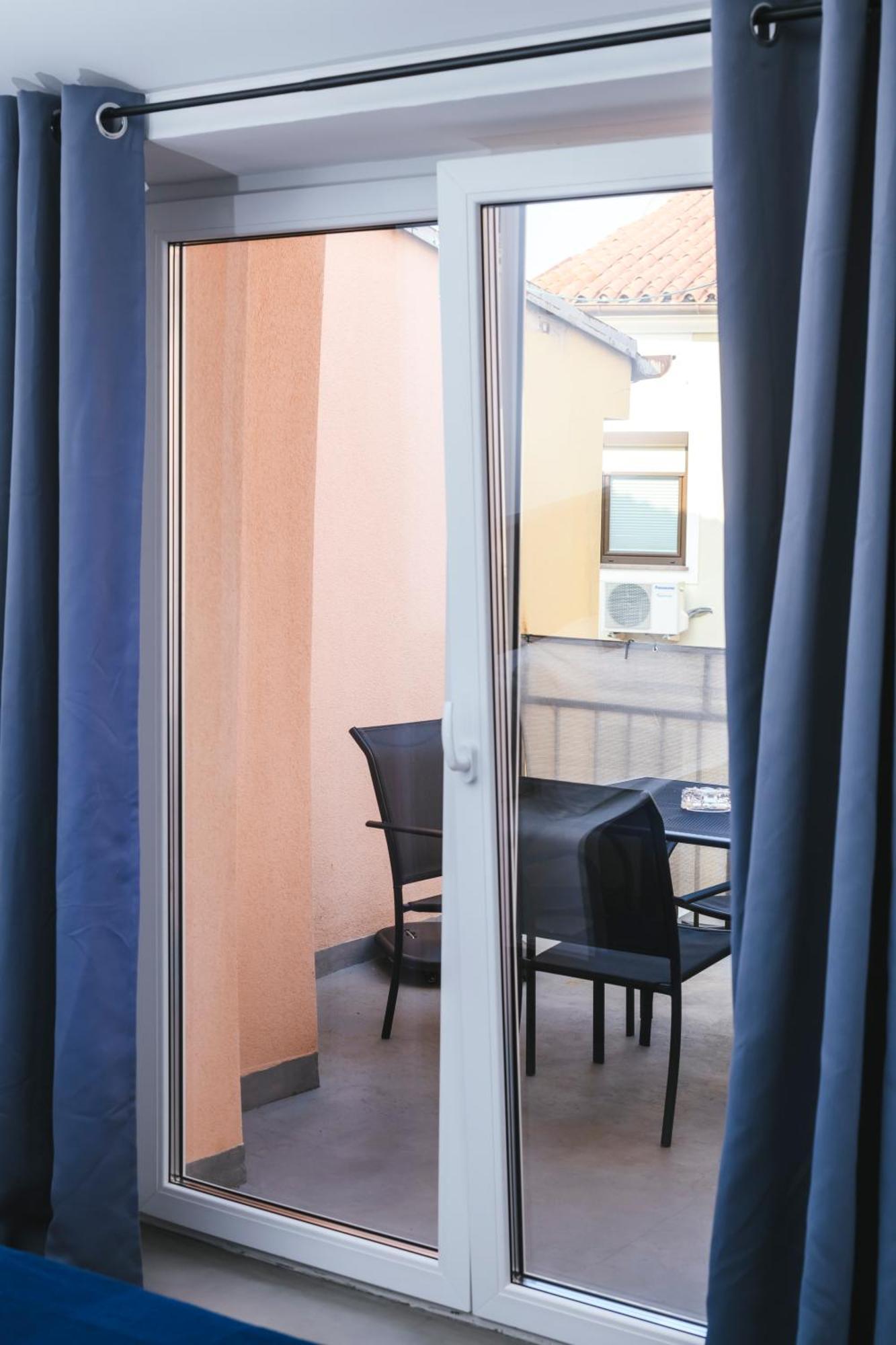 M9 Rooms Izola Habitación foto